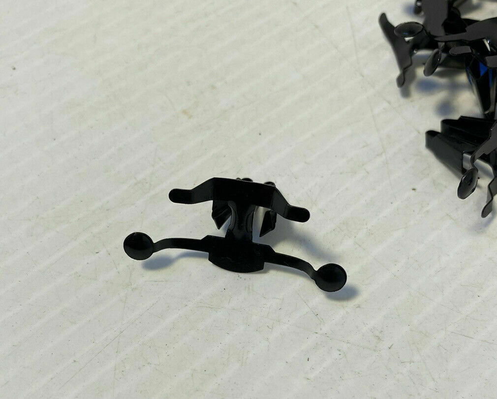 Molding Clips: 1958 1959 Apache Fleetside Chevy GMC Long Bed Trim Factory Molding 44 CLIPS