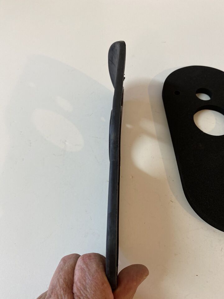 Gaskets: 1955 - 1959 CHEVY GMC TRUCK STEERING COLUMN FLOOR SEALS Top Quality