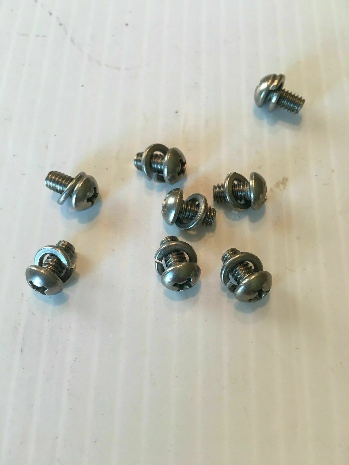 screws: 1958 1959 Chevrolet "Fleetside" Emblem Bedside Mounting Screws (8)