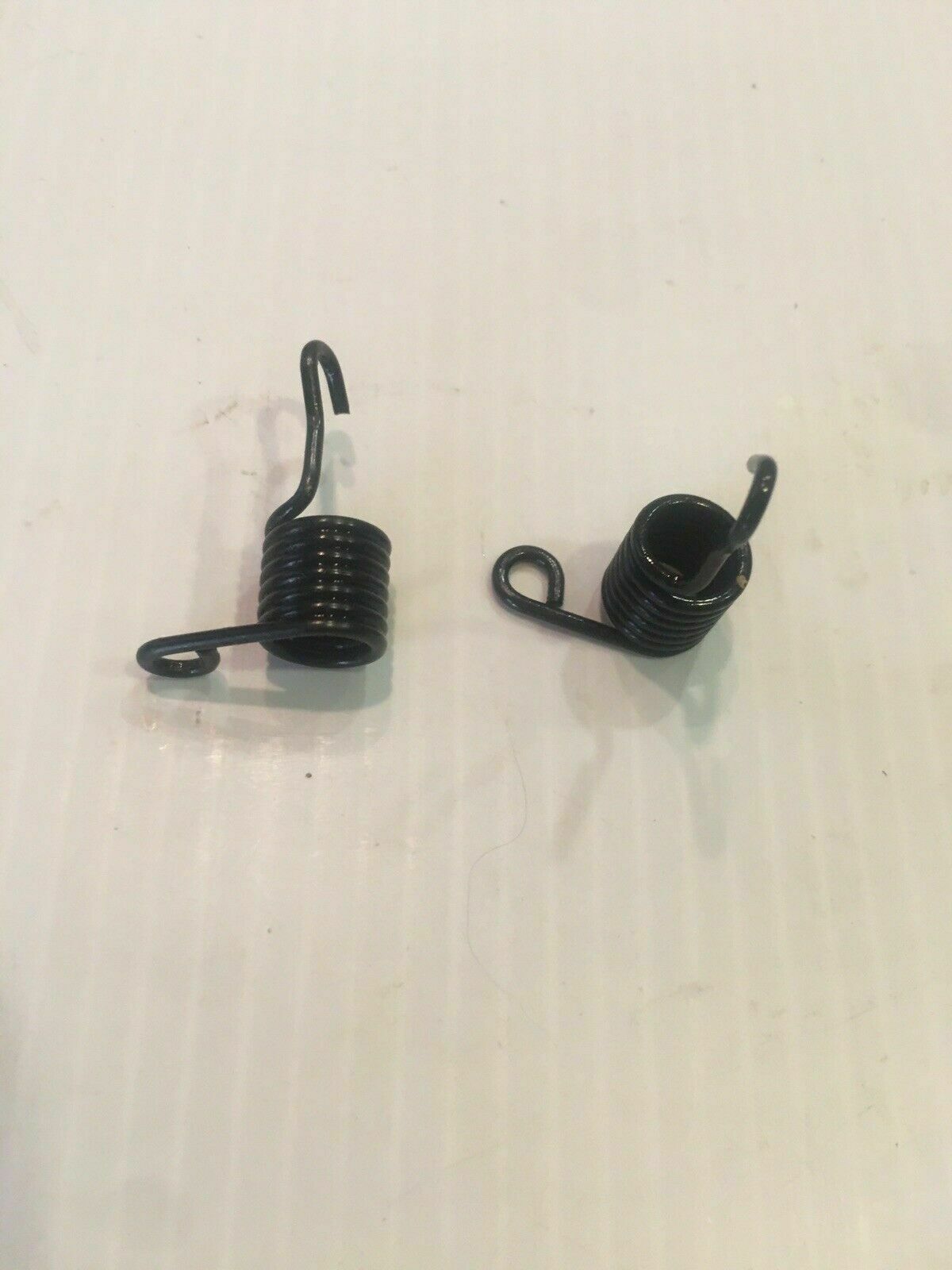 Springs: 1941 - 1954 Chevy Car Headlight Adjuster Springs Headlamp 24pc Bucket 5948814