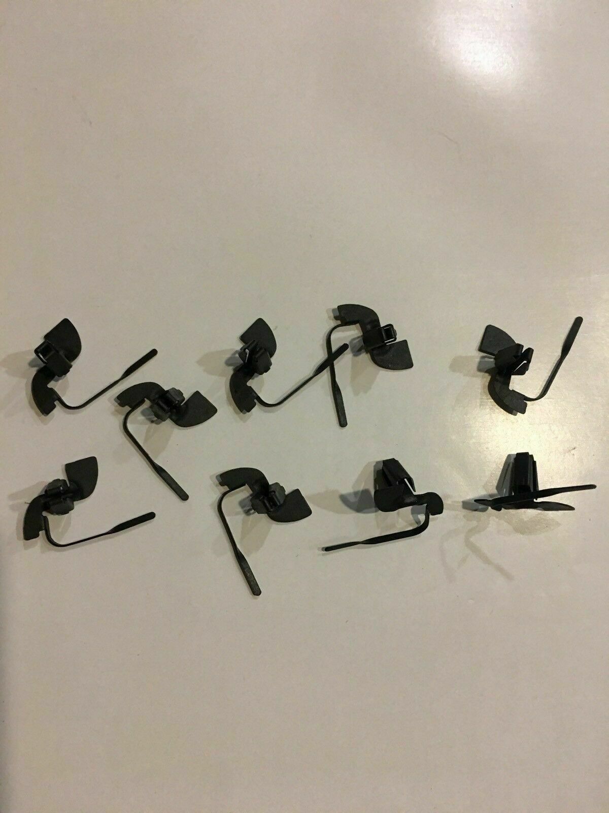 Molding Clips: 1967 - 1972 Chevy & GMC Truck Lower Tail Gate Molding Clips Kit 9 Pc