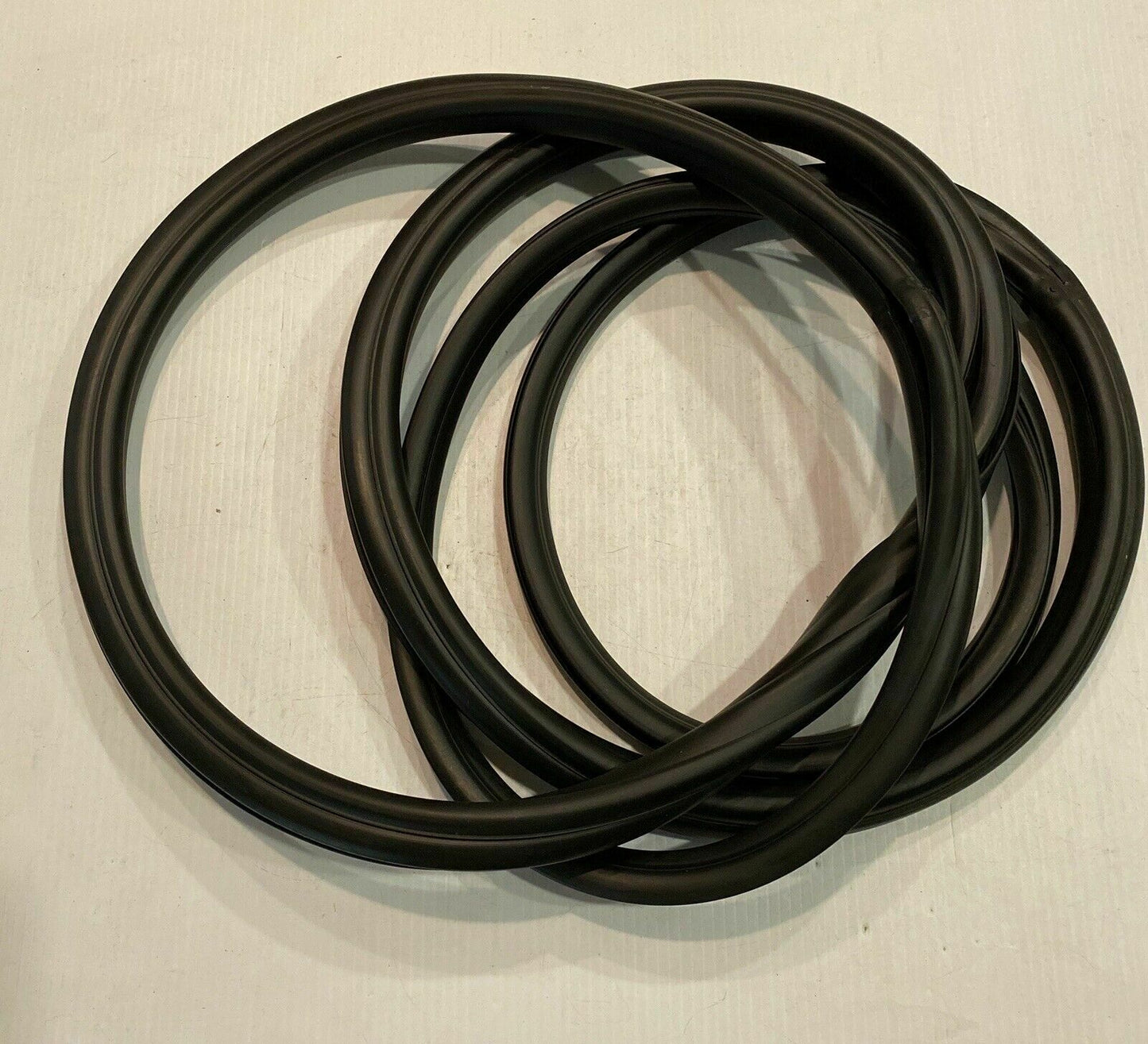 Weatherstripping: USA Windshield Rubber Weatherstrip Seal 1955 - 1959 Chevy GMC Truck