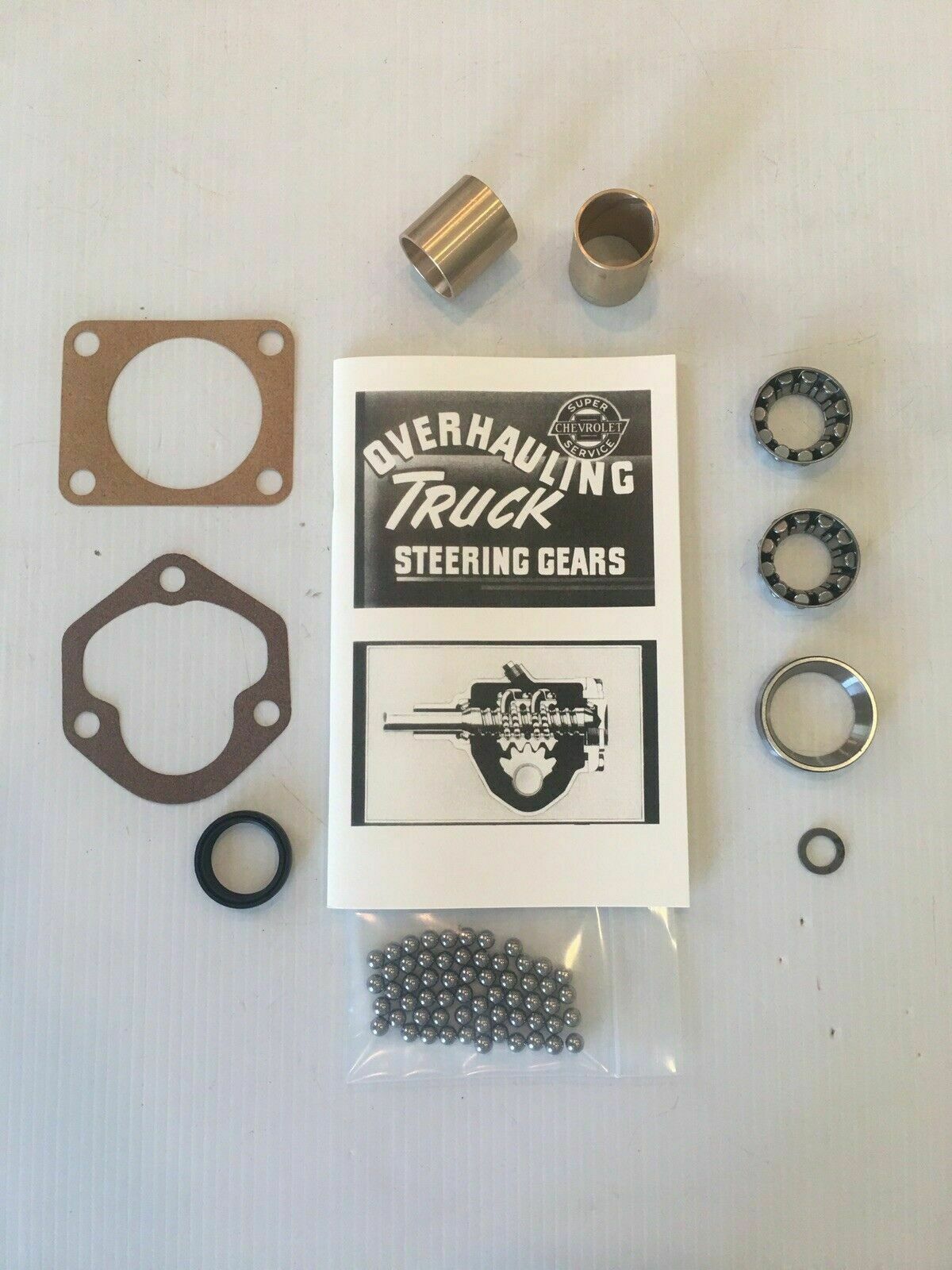 Steering rebuild kit: STEERING BOX REBUILD KIT CHEVY GMC TRUCK 1955 - 1959 New Complete