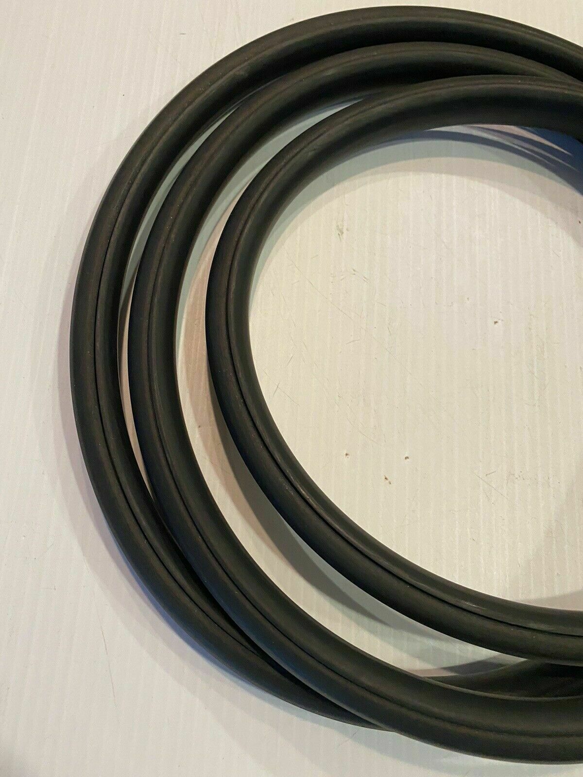 Weatherstripping: USA Rear Window Small Weatherstrip Seal 1947 - 1954 Chevy GMC Truck