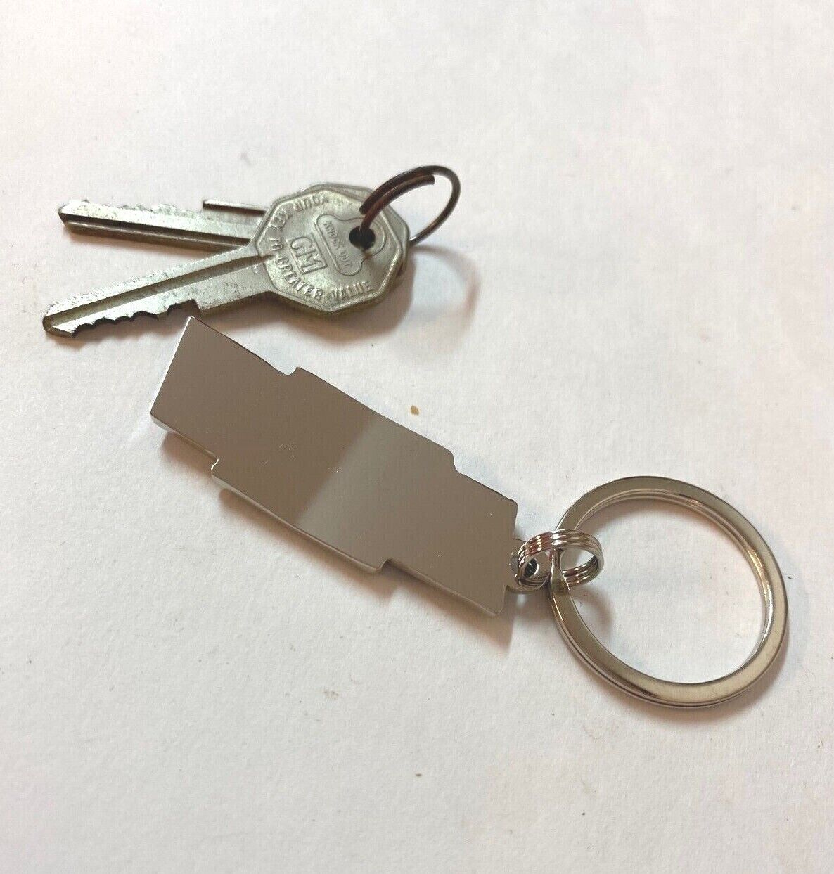 1 CHEVY 1967 1968 C10 Pickup Truck Grill Emblem Keychain