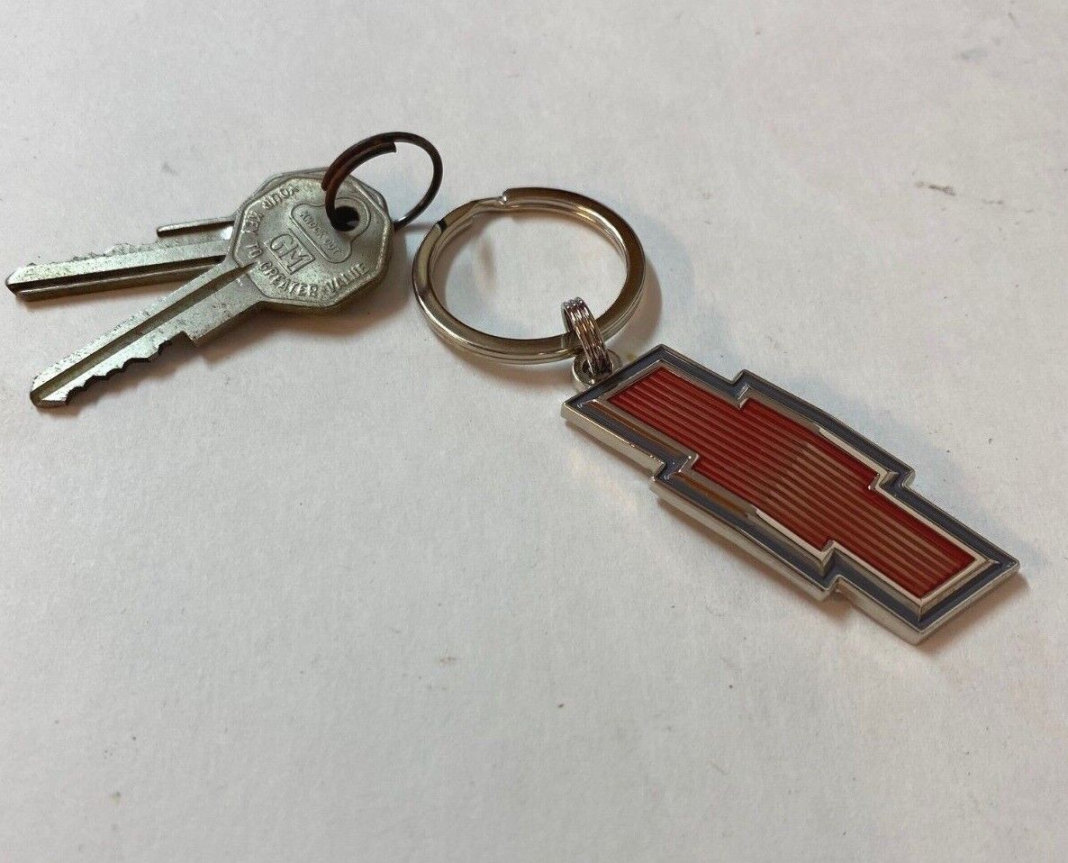 1 CHEVY 1967 1968 C10 Pickup Truck Grill Emblem Keychain