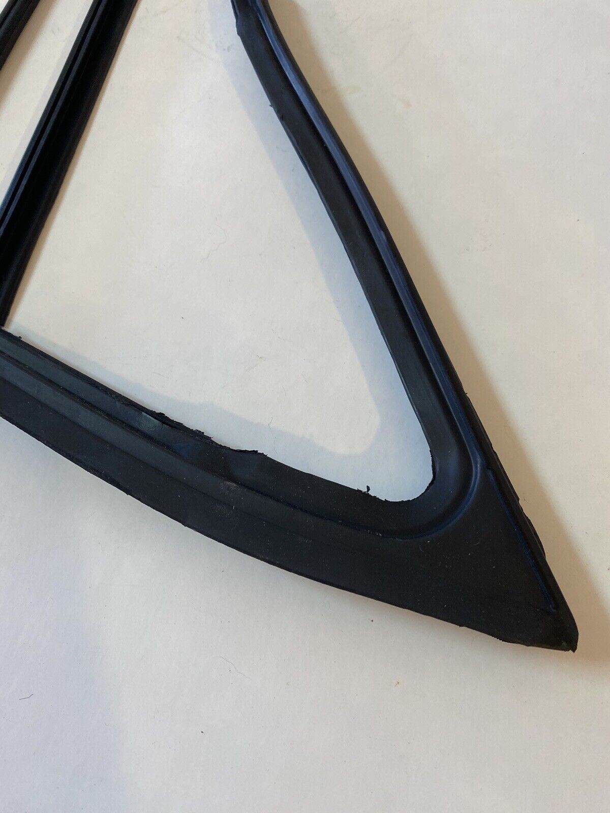 1967-1972 Chevy GMC Pickup Truck Vent Window Seal Rubber PAIR 4 Seals USA