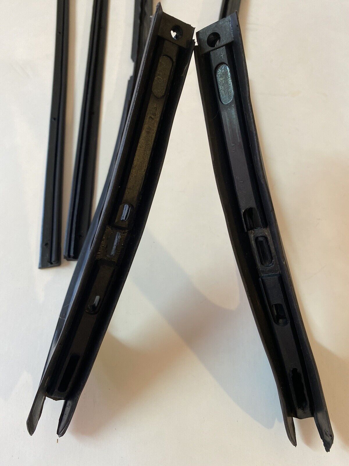 1967-1972 Chevy GMC Pickup Truck Vent Window Seal Rubber PAIR 4 Seals USA