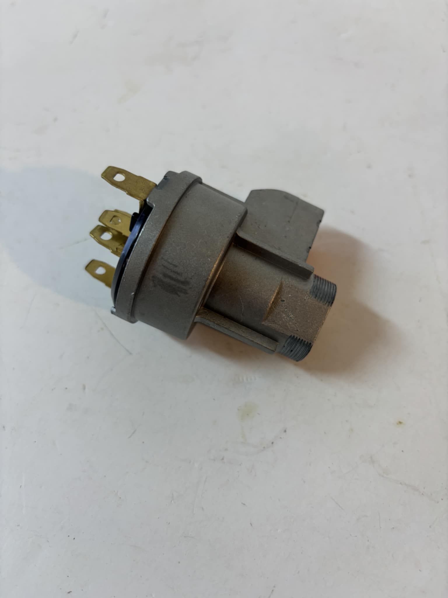 1955 - 1956 Chevy GMC Trucks V-8 ignition Switch