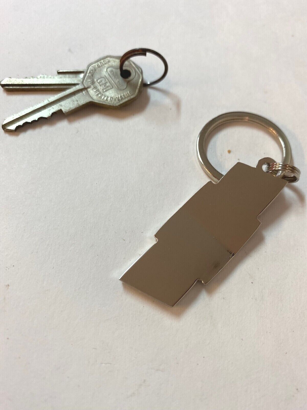 1 CHEVY 1969 1970 1971 1972 Truck Grill Emblem Keychain