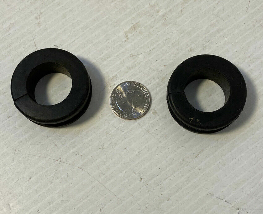 Grommets: Rear Tail Light Wire Grommet Set 1955-1959 Chevy GMC Pickup Truck USA