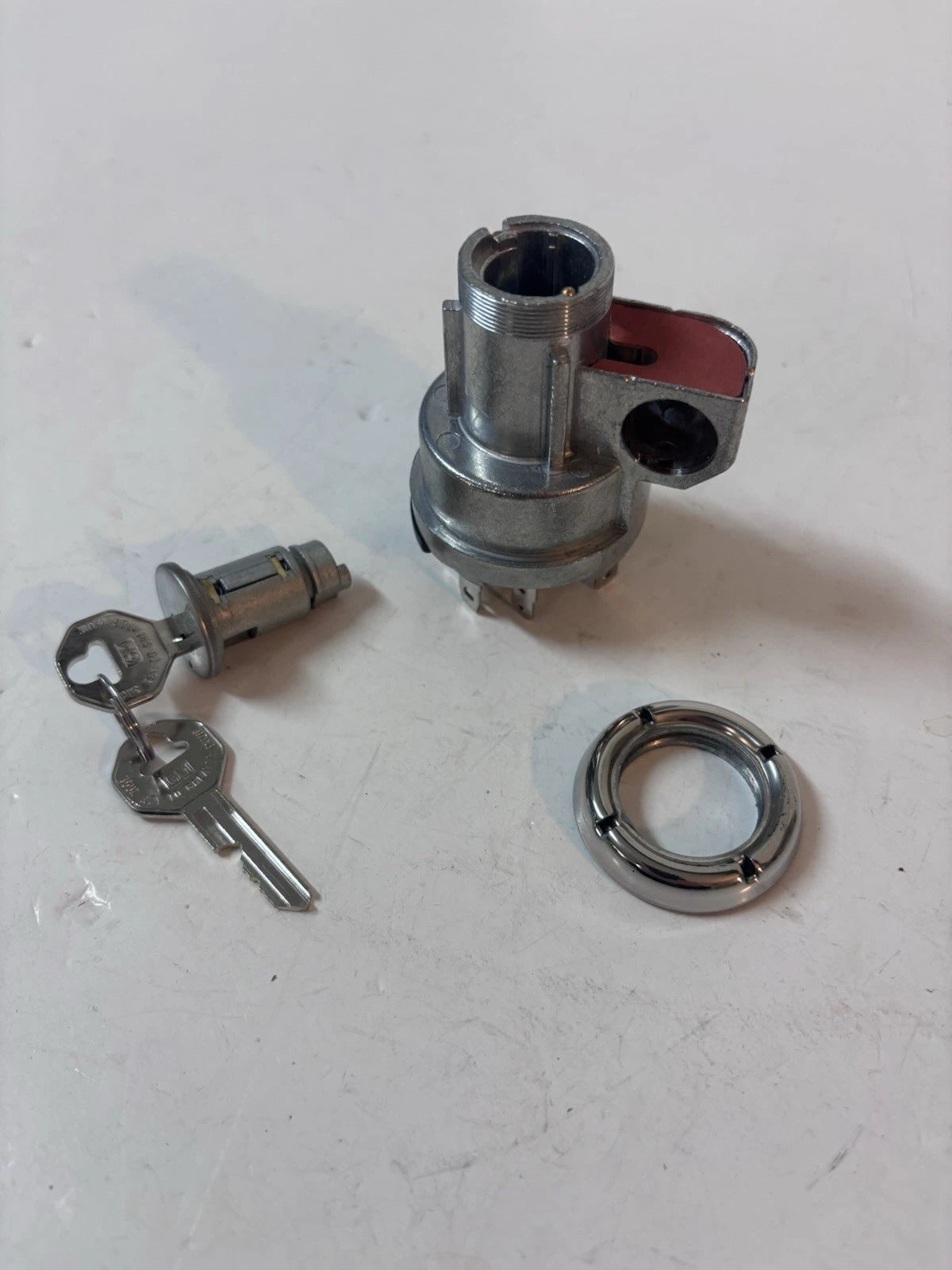 NEW 1116562 GM 1956 - 1959 Chevy Truck Ignition Switch Key Cylinder Nut