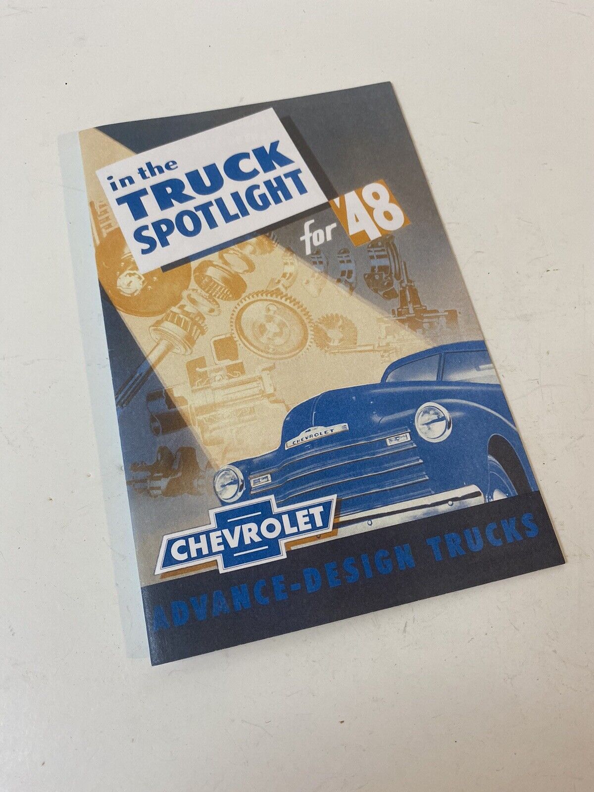 Chevy New Features Booklet 1948 Truck Spotlight Advance Design Trucks 8 Page