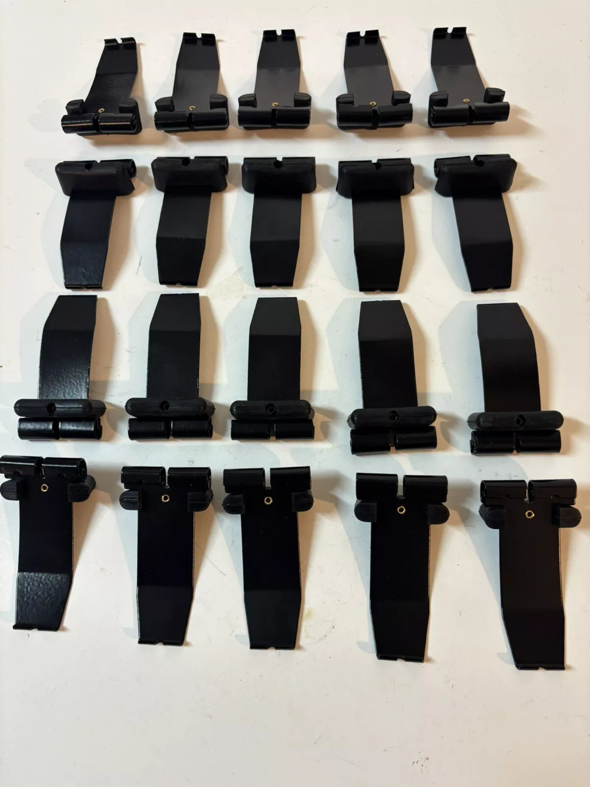 1957 1958 Chevy CAMEO WHEEL BEAUTY TRIM RING CLIPS Truck SET 20 Oldsmobile