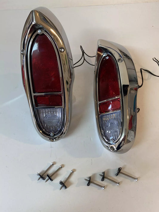 NEW Tail Light Guide Lens 1955 - 1958 CHEVY CAMEO GMC Suburban TRUCK PR