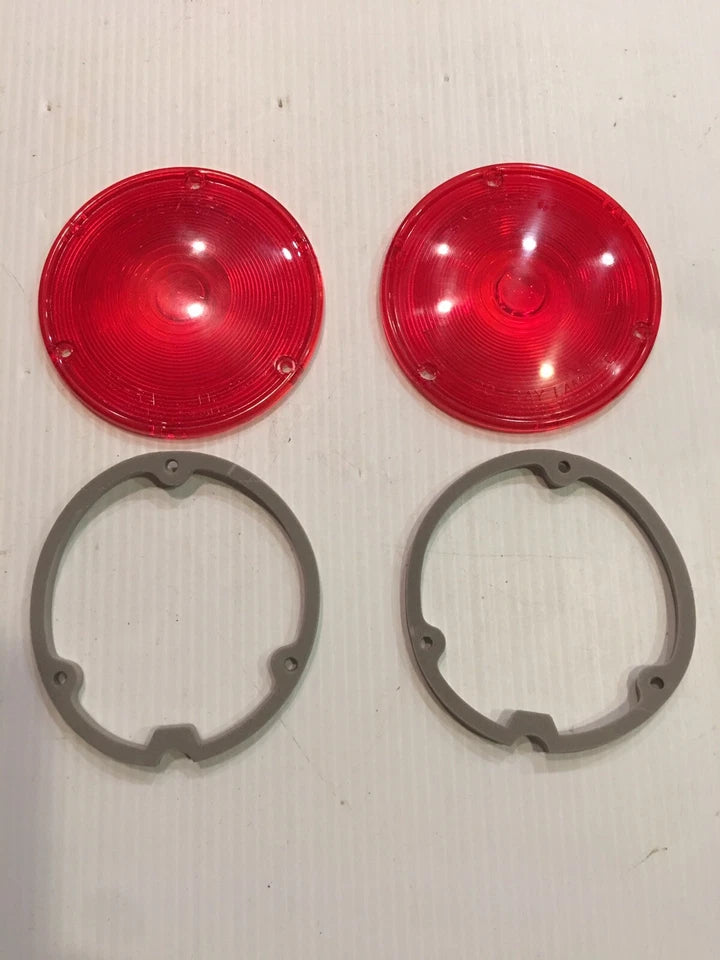 1958 1959 Chevy/GMC Fleetside Tail Light Lenses Pair With Gaskets 58 59 New USA