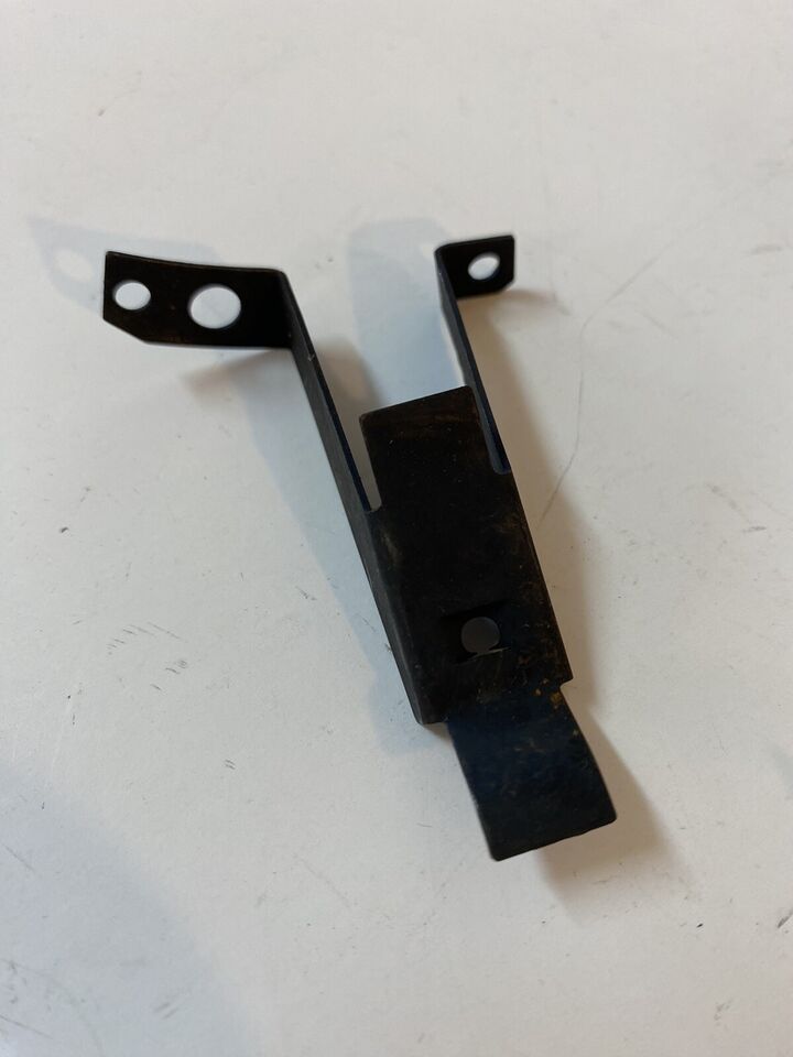 NEW 1958 - 1959 Chevy GMC Headlight Bucket Bezel Stands Riser Clips (4 pc Set )