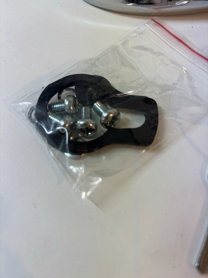 OUTSIDE DOOR HANDLE CHEVY GMC TRUCK 1960 - 1966 With Key