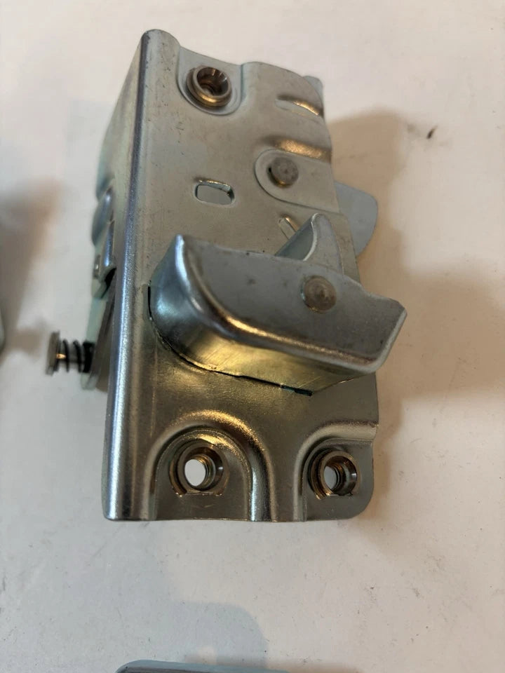 1952 - 1955 First Ser CHEVROLET GMC PICK-UP TRUCK DOOR LOCK LATCH AND STRIKER SET