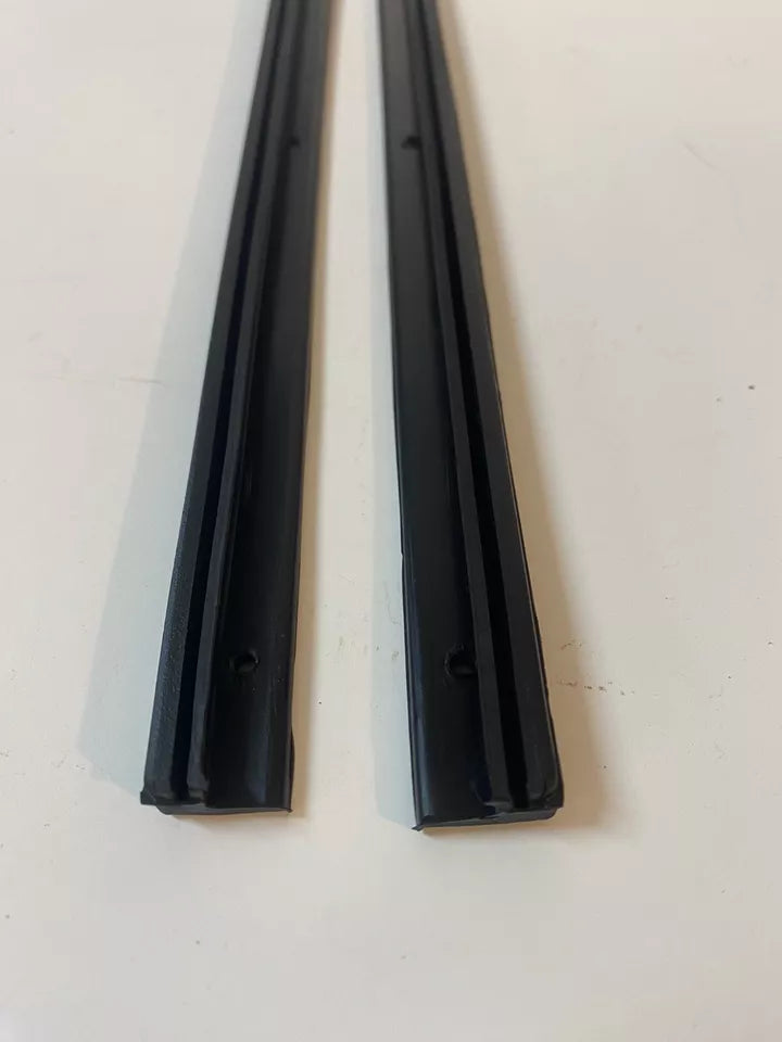 1967 - 1972 Chevy GMC Pickup Truck Vent Window Rubber Seal PAIR Vertical Seals