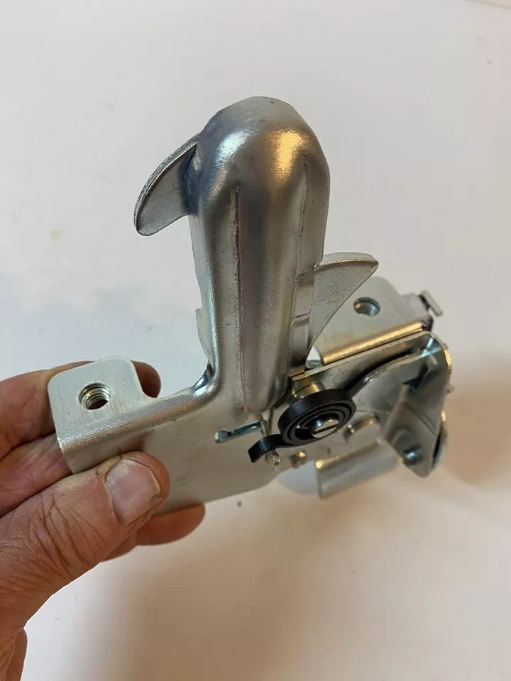 1958 - 1959 CHEVY CHEVROLET GMC TRUCK HOOD LATCH Lock NEW Free Ship