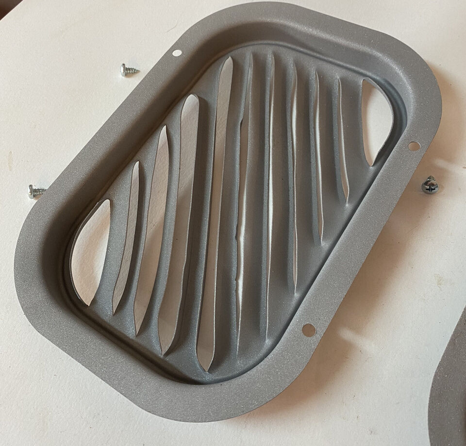 1955 - 1959 Chevrolet Truck GMC Kickpanel Fresh Air Vents OEM Mint