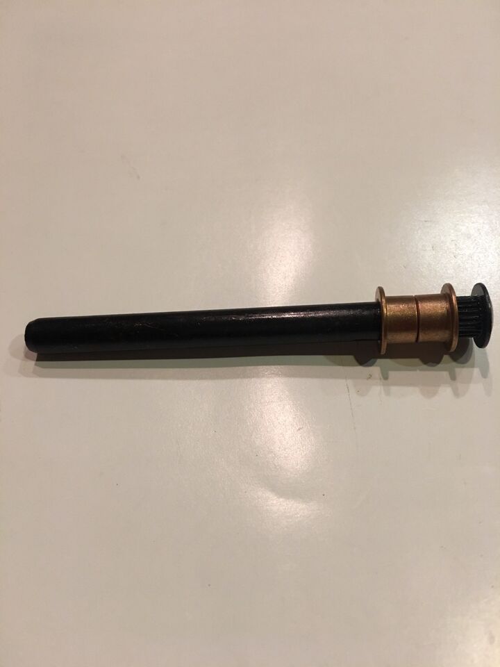 Door Hinge Rebuild Kits: 1967 - 1972 Chevy GMC Truck Door Hinge Pin Rebuild Kit