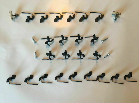 Molding Clips: 1967 - 1972 Chevy & GMC Truck Tail Gate & Tail light Molding Clips 29 Pc